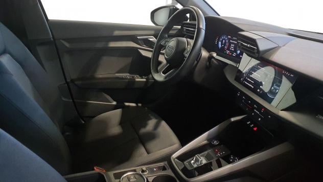 Audi A3 Sportback 30 TFSI Business Advanced S TRONIC - Foto 6