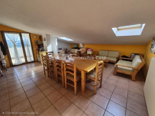 Appartamento con mansarda, 51 mq di terrazzi garage e piscina - Foto 13