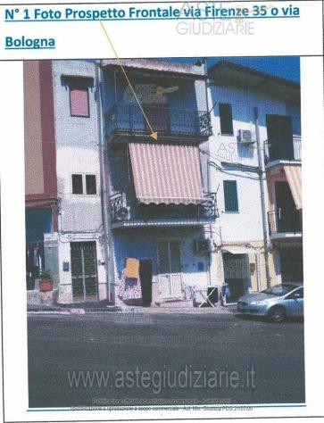 IMMOBILI-IMMOBILE RESIDENZIALE-Via Firenze n.35