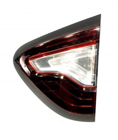 STOP POSTERIORE DESTRO INTEGRATO NEL PORTELLO RENAULT Captur Serie 265501712R (1319)