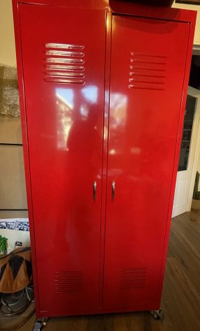 Guardaroba Loft a rotelle - laccato rosso - vendesi per ristrutturazione interni
