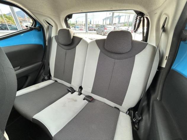 Toyota Aygo 1.0 VVT-i 69 CV 5p x-play NAVI + RETROCAMERA - Foto 6