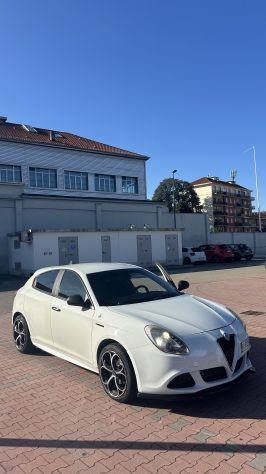 ALFA ROMEO GIULIETTA (240cv) - Foto 2