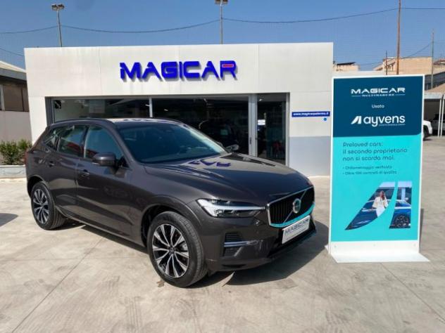 VOLVO XC60 B4 (d) automatico Essential rif. 23937136
