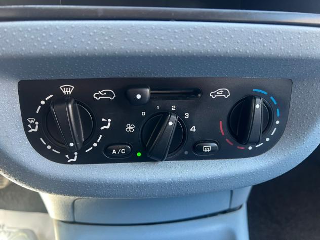 Citroen C3 1.1 60CV 118.000KM OK NEOPATENTATI - Foto 10