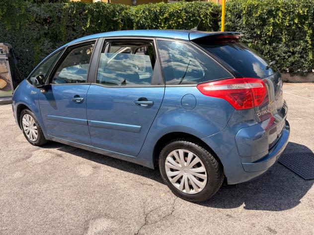 Citroen C4 Picasso 1.6 HDi 110 NEOPATENTATI PRONTO USO - Foto 8
