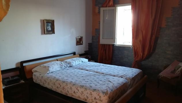 PIZZOLUNGO – Villino sul mare di 3 vani+acc con veranina esterna. Euro 120 mila cl GI - Foto 6