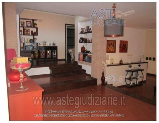 IMMOBILI-IMMOBILE RESIDENZIALE-via sicilia, 36 - Foto 3