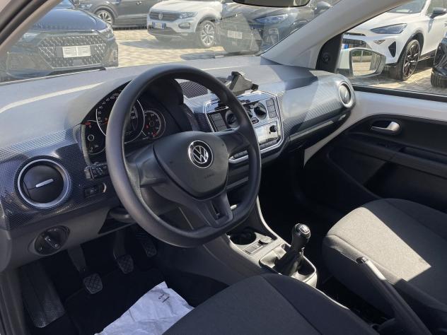 Volkswagen up! 1.0 Move Up! 65CV - Foto 10