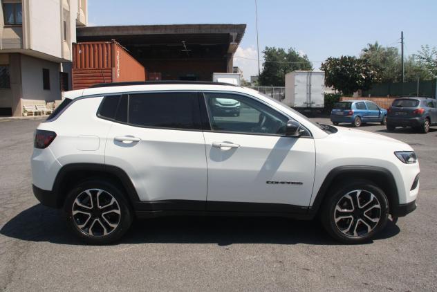 Jeep Compass Compass 1.5 turbo t4 mhev Limited 2wd 130cv dct - Foto 4