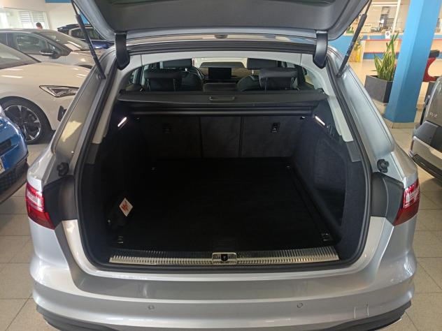 Audi A4 2.0 30 TDI 100KW BUSINESS S TRONIC - Foto 5