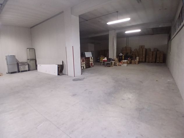 Magazzino di 207 mq alla Baraccola