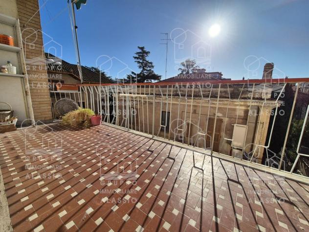 Albenga, soleggiato e centralissimo appartamento con terrazzo in centro - Foto 7