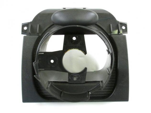 2104600195 RIVESTIMENTO PLASTICA PIANTONE STERZO GUIDA CRUSCOTTO MERCEDES CLASSE E 270 W210 2.7 D 125KW AUT 5P (2000) RICAMBIO USATO