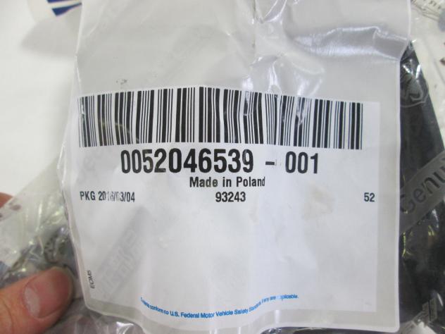 52046539 SUPPORTO PARAURTI POSTERIORE LATO DESTRO FIAT 500 1.3 D RICAMBIO NUOVO - Foto 3