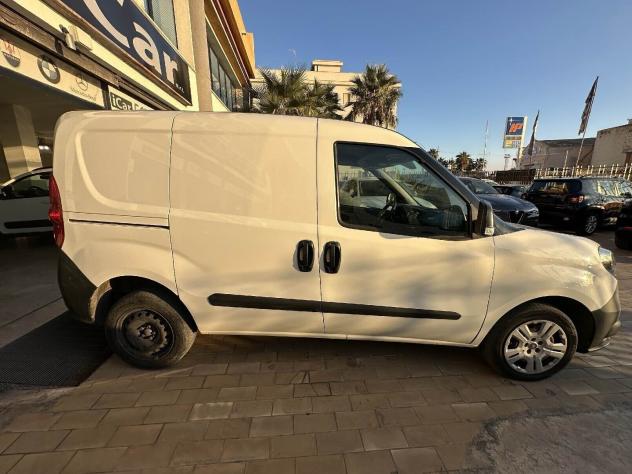 Fiat Doblo Dobl1.3 MJT S&S PC-TN Cargo Lounge - Foto 4