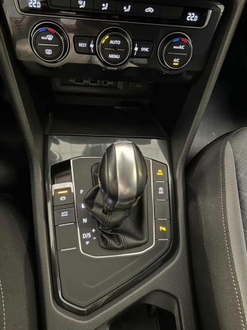 VOLKSWAGEN Tiguan 2.0 TDI R-LINE *DSG/VIRTUAL/XENO/LED* rif. 24052179 - Foto 9