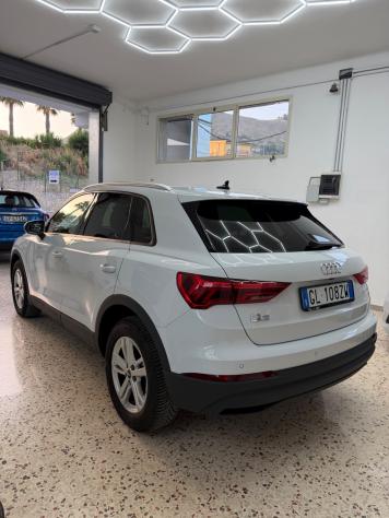 Audi Q3 40 TDI quattro S tronic 2022 - Foto 4