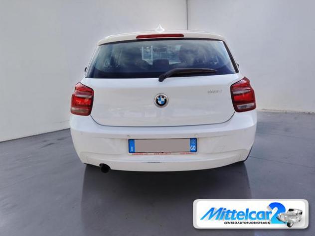 BMW 116 i 5p. Urban rif. 24063655 - Foto 4