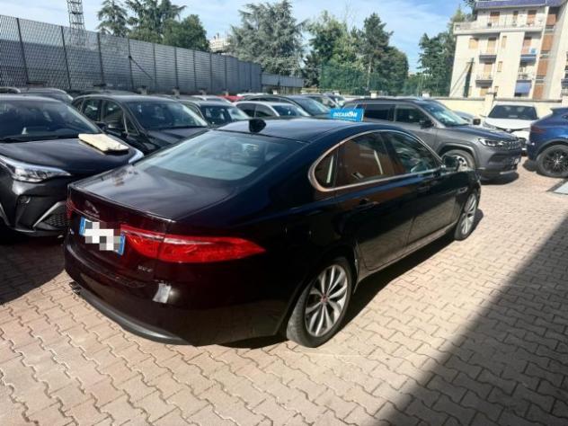 JAGUAR XF 2.0 D 180 CV aut. Pure rif. 23745945 - Foto 3