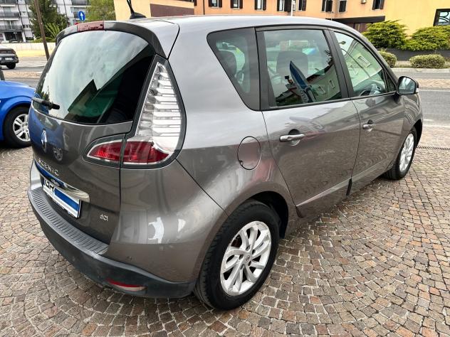 Renault Scenic XMod 1.5dCi 110CV Energy Limited - Foto 6