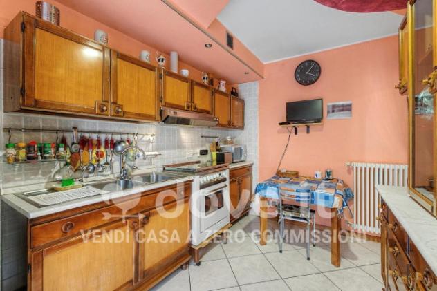 Appartamento di 85 m² con 3 locali e box auto in vendita a Cantù - Foto 8