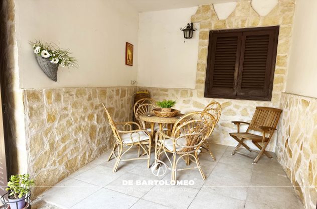 Leporano Marina (TA) - Villa in Viale Lido Gandoli - Foto 2