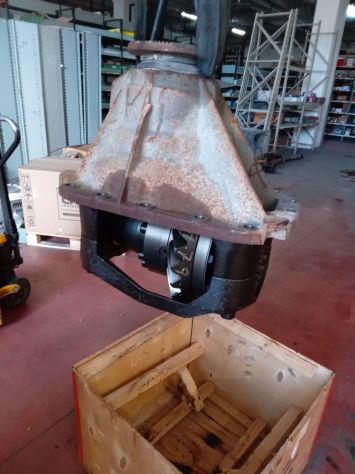 DIFFERENZIALE USATO POSTERIORE VOLVO RT3210HV 1.32=19X25
