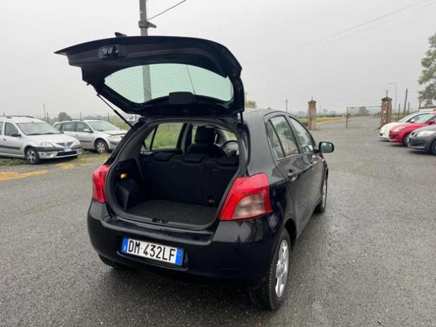 TOYOTA Yaris 1.0 5 porte Sol rif. 24189492 - Foto 7