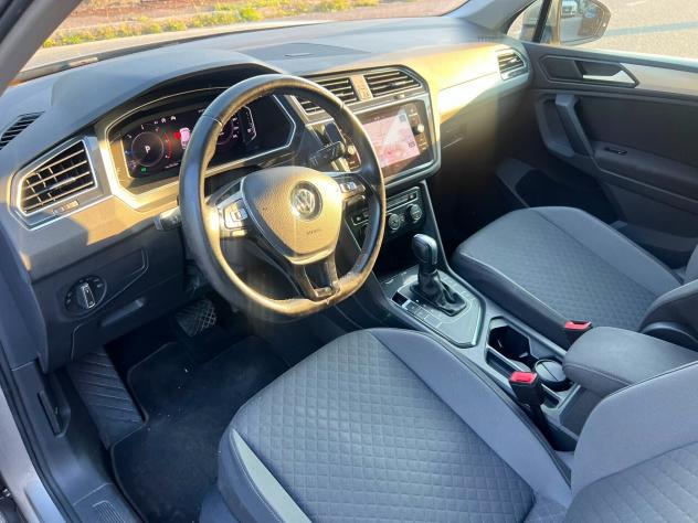 Volkswagen Tiguan 2.0 TDI SCR Business BlueMotion Technology - Foto 9