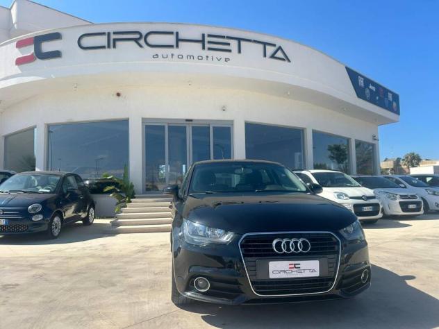 Audi A1 1.6 tdi Attraction 90cv - Foto 3