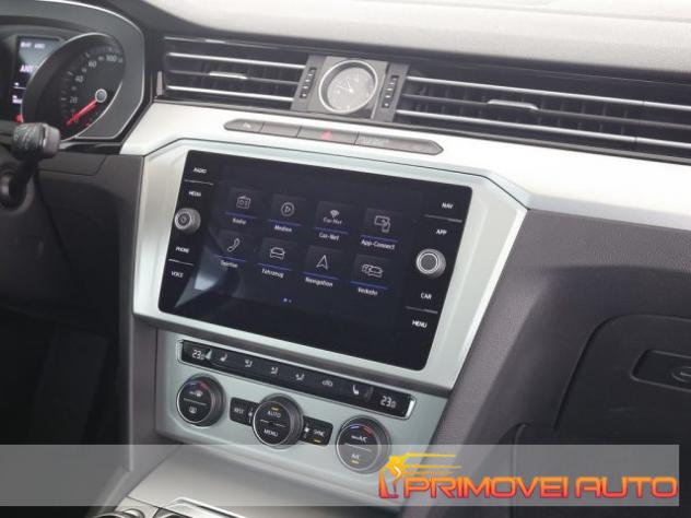 VOLKSWAGEN Passat Variant 1.5 TSI Comfortline BlueMotion Tech. rif. 20758399 - Foto 3