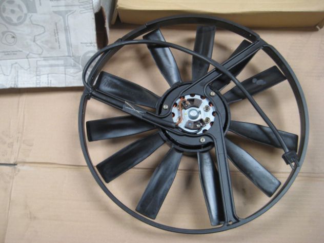 VENTOLA RAFFREDDAMENTO RADIATORE MERCEDES W124 S124 W126 A0005007993 - Foto 3