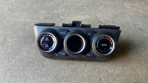 Comandi climatizzatore Suzuki Swift Hybrid del 2023 (39510-52R10)