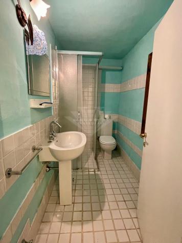 RUSTICO di 10 vani e di 250 mq (PIETRASANTA - Crociale) rif. 037 - Foto 18
