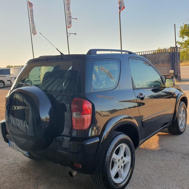 Toyota RAV4 2.0 Tdi D-4D cat 3 porte Sol - Foto 7