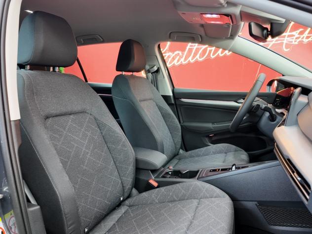 Volkswagen Golf 1.5 eTSI 130 CV EVO ACT DSG Life-PROMO GALLOTTI - Foto 8