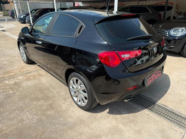Alfa Romeo Giulietta 1.6 JTDm 120 CV Super - Foto 4