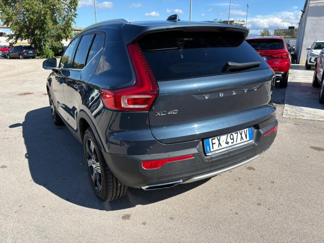 Volvo XC40 D4 AWD Geartronic Inscription CAMBIO AUTOMATICO - Foto 2