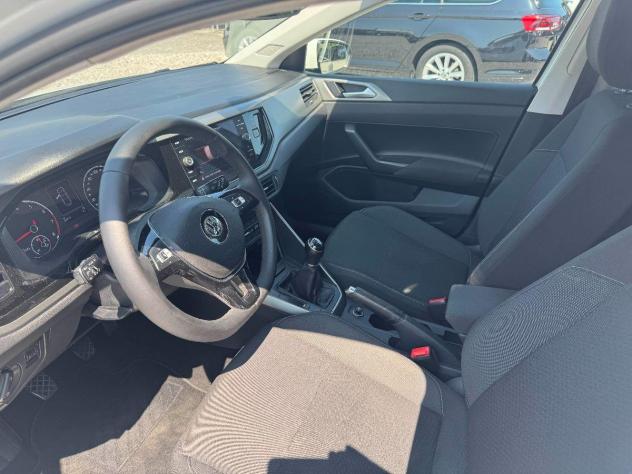 VOLKSWAGEN - Polo - 1.0 TSI R-Line NEO PATENATI - Foto 9