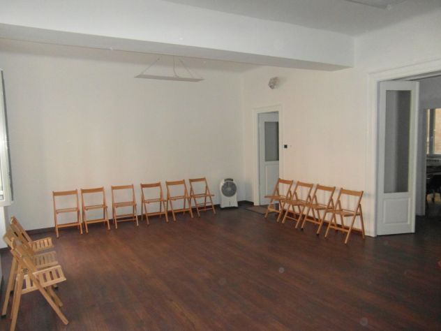 Affittasi sala ristrutturata di 40 mq. con bagno - Foto 2