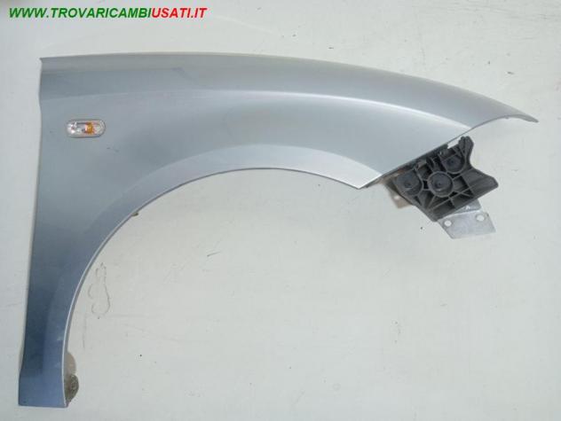 PARAFANGO ANT. DX ARGENTO 999-U1560668 Carrozzeria  Lamierati esterni  Fiancate  Parafango ant. SEAT - ALTEA - 2004  2009, SEAT - ALTEA XL - 2006  200