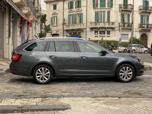 Škoda Octavia Octavia 1.5 DSG Wagon Executive G-Tec - Foto 4