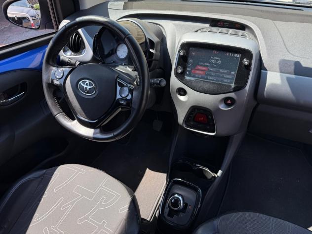 Toyota Aygo 1.0 72cv *AUTOMATICA* - Foto 7