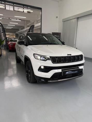 Jeep Compass 1.3 Turbo T4 240 CV PHEV AT6 4xe S NO VINCOLI - Foto 10