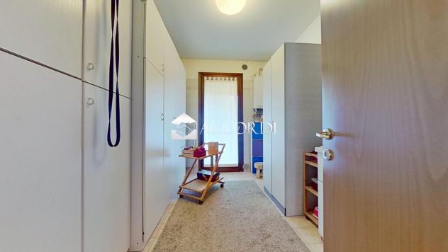 VILLA A SCHIERA di 5 vani e di 190 mq (MONTEBELLUNA) rif. DG368 - Foto 17