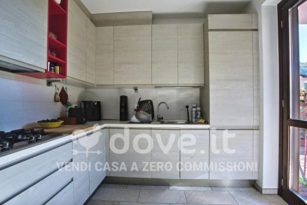 Villa di 96 m² con 3 locali e posto auto in vendita a Montegrino Valtravaglia - Foto 5