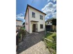 Villa di 113 m² con 4 locali e box auto in vendita a Padova