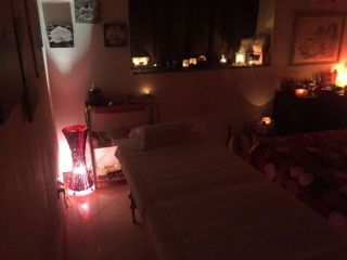 Massaggi - benessere Ventimiglia - Massaggiatore Professionale Diplomato Tel:3396864200