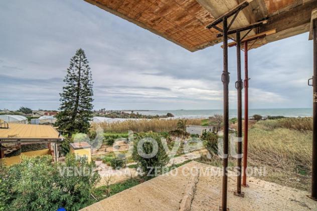 Villa di 240 m² con più di 5 locali e posto auto in vendita a Pachino - Foto 3